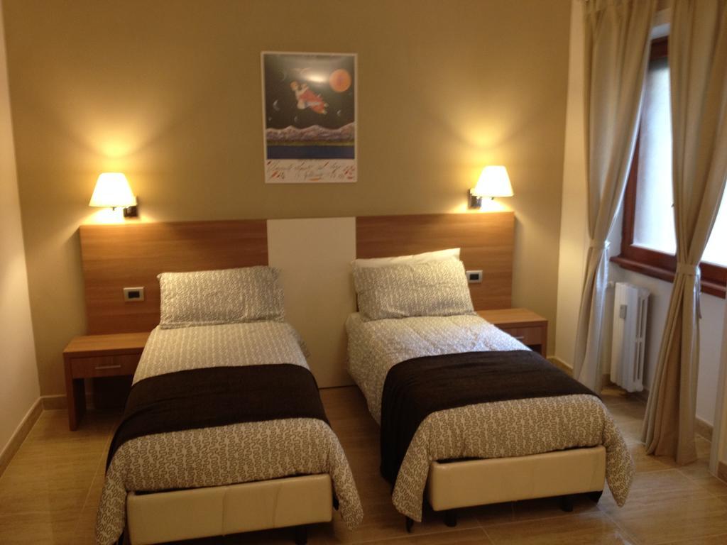 Trastevere'S Friends Рим Номер фото