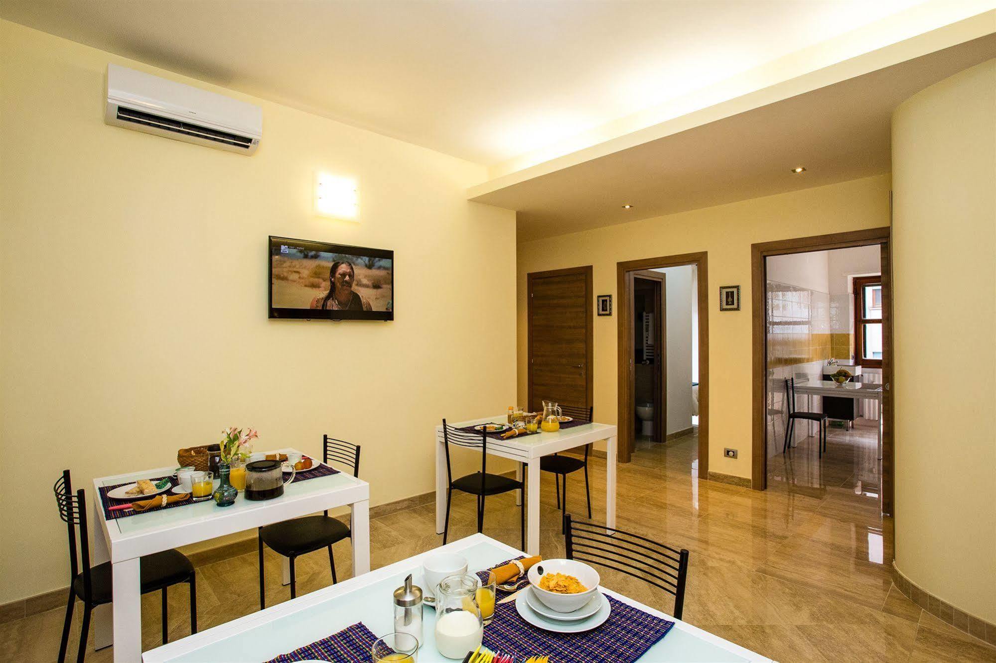 Trastevere'S Friends Рим Екстер'єр фото